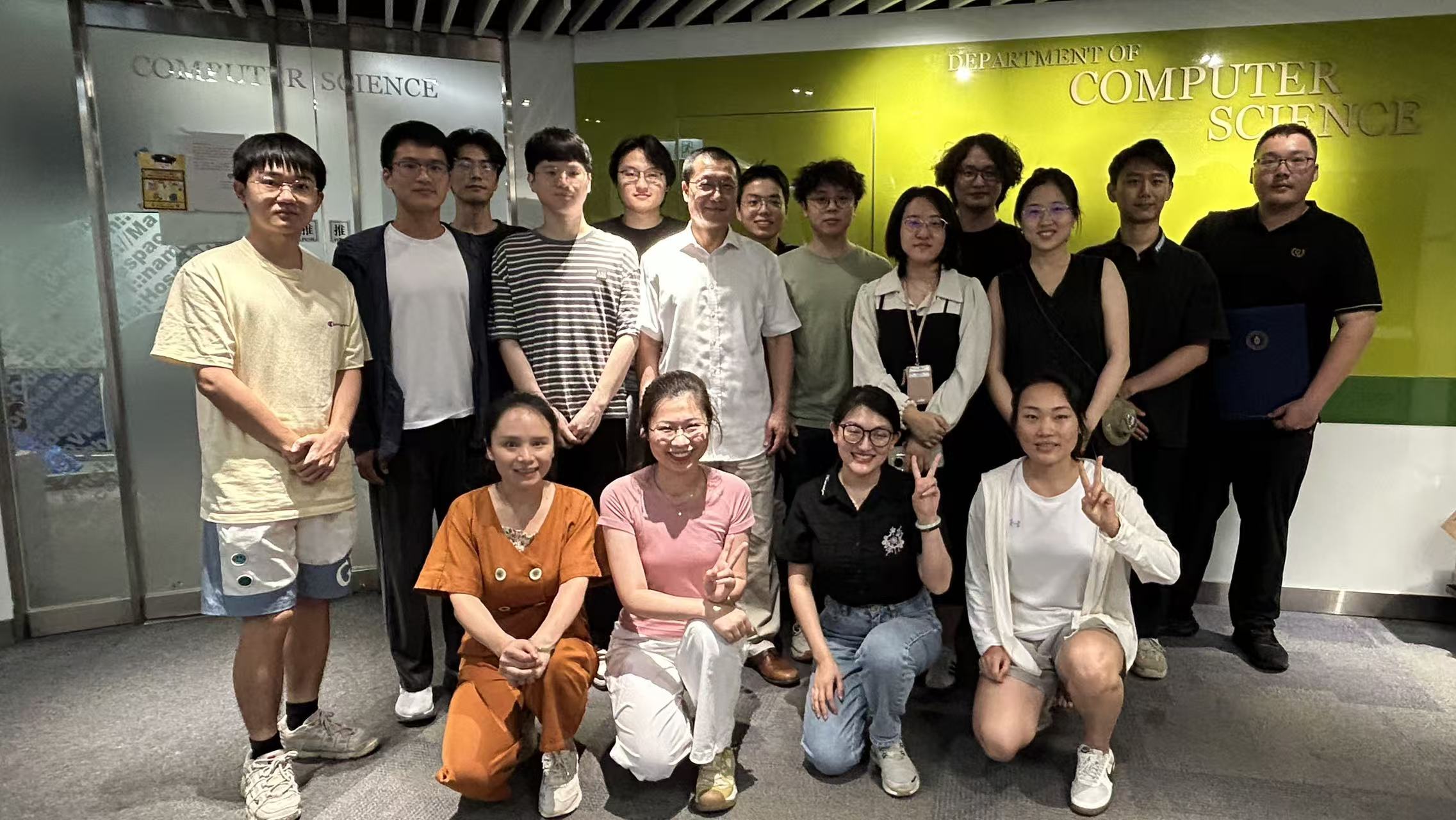 Prof. Jia's Team Photo